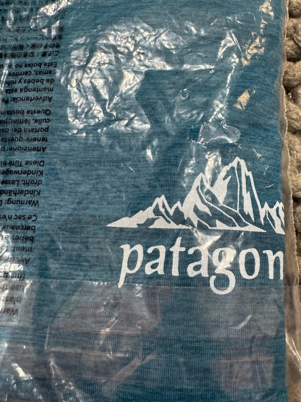 Nwt Patagonia Men's Capilene® Cool
Daily Shirt - Cloud Crag size XL - Picture 4 of 6